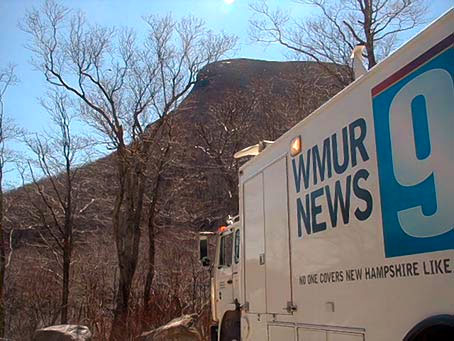 WMUR TV news van
